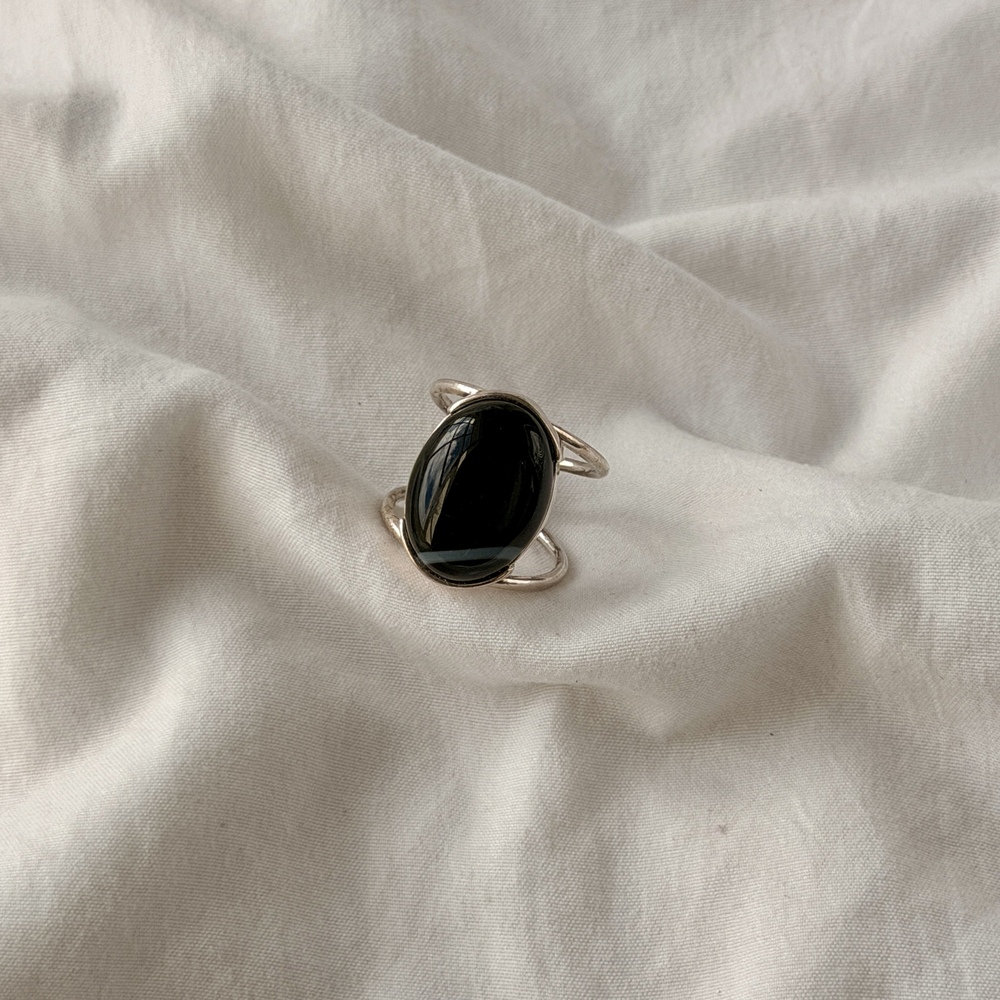Silver Plated Black Agate Cabochon Adjustable Ring (US 5.5-9.5) - Black Agate